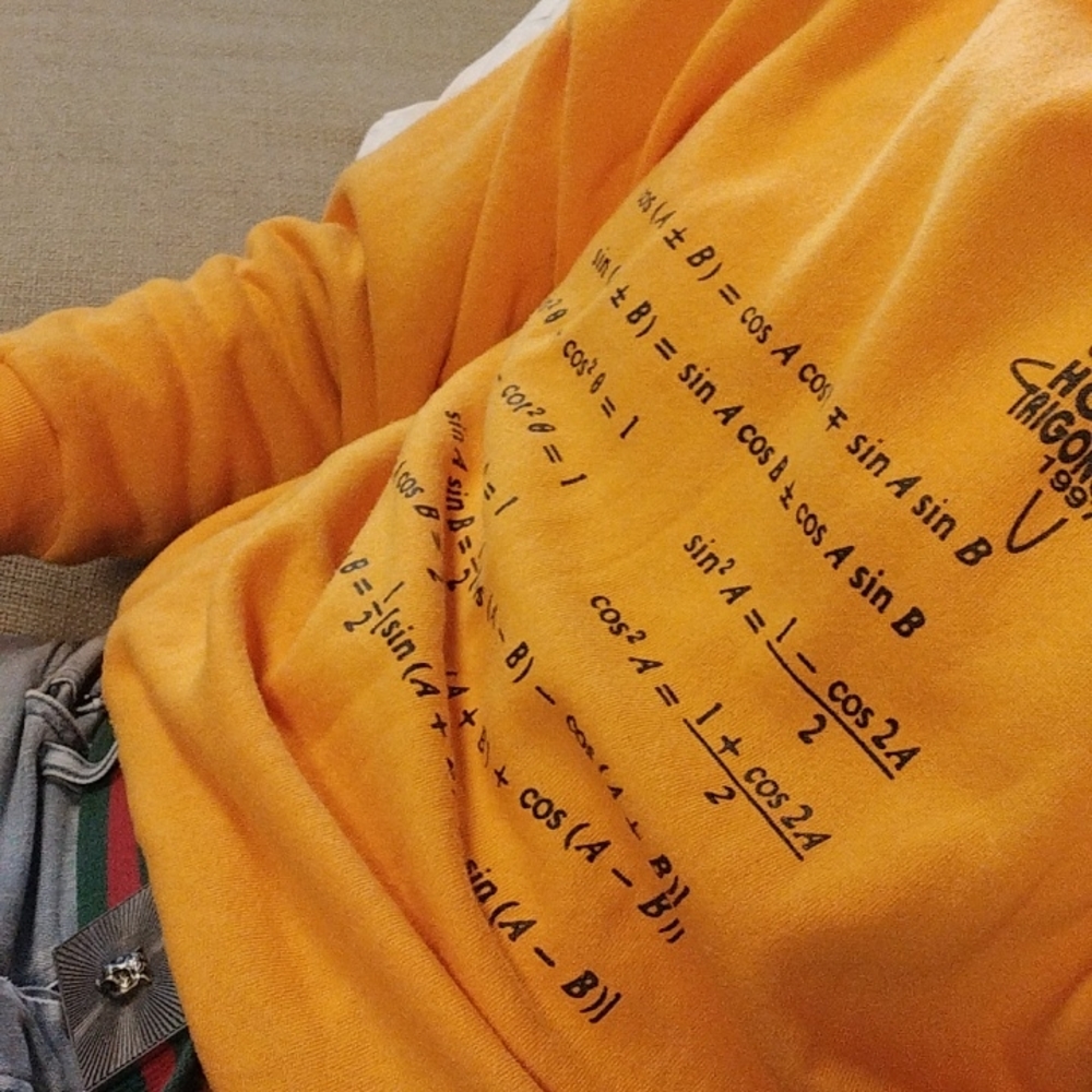 26 YR Vintage!! 1997 CPHS Honors Trigonometry Sweatshirt - Size XL